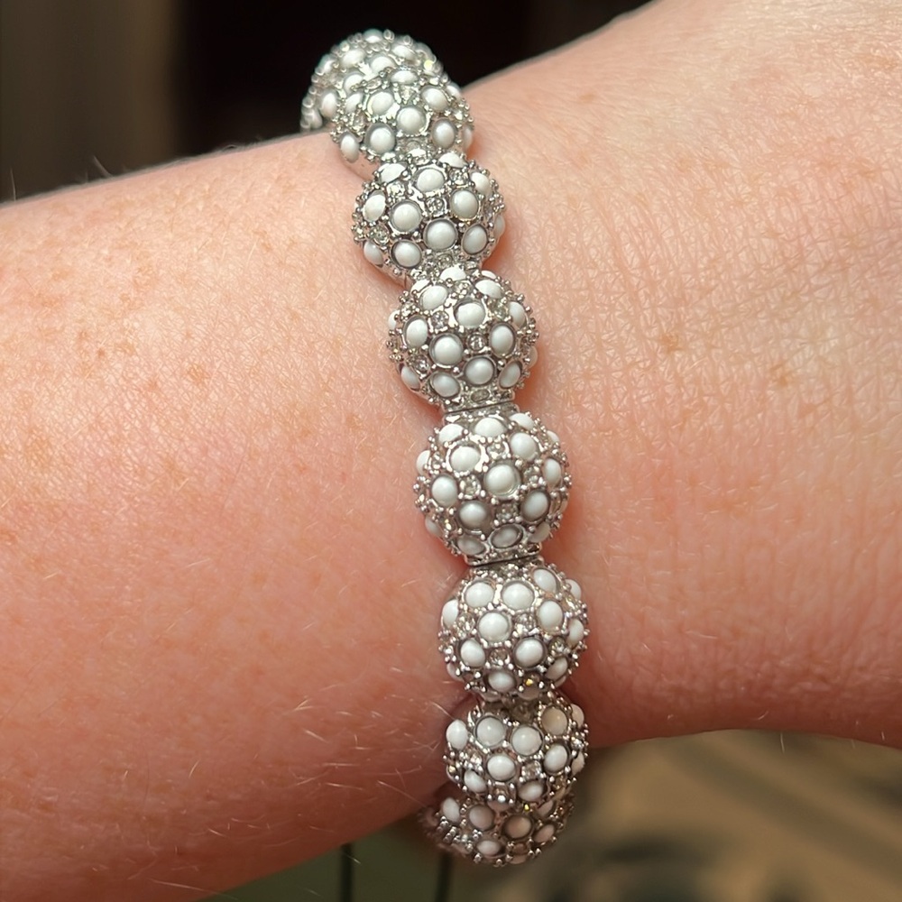Ann Taylor White Clear Rhinestone Silver Stretchy Bracelet